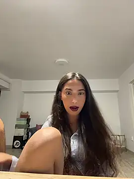 Snapshot of miaceleste chatting on 10-08-25, 03:35 miaceleste online show from 10-08-25, 03:35