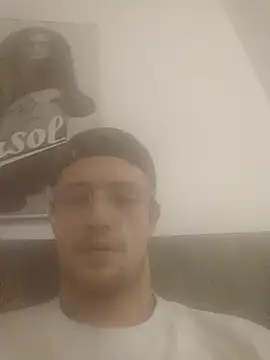 Hessebub online show from 10-16-25, 05:32