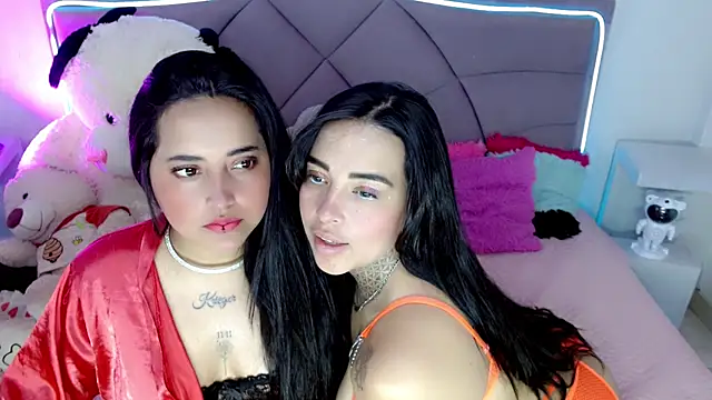 Carolaine01 online show from 11-14-25, 04:10