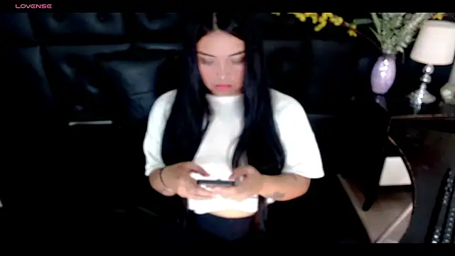 Carolaine01 online show from 02-05-25, 09:29