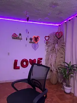 ariadna cooper online show from 02-17-26, 03:04