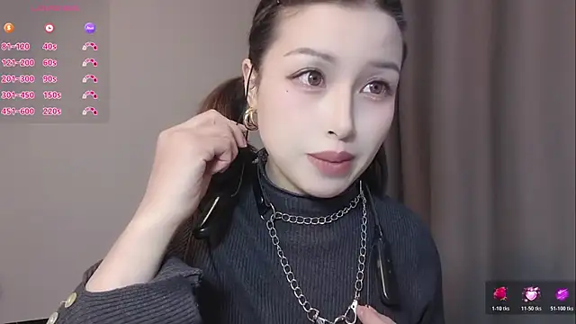 Lucky-xiuxiu online show from 01-06-26, 03:05