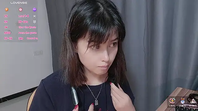 Lucky-xiuxiu online show from 10-16-25, 04:15