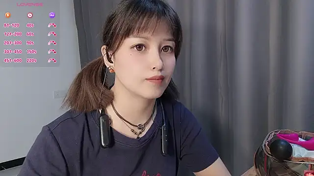 Lucky-xiuxiu online show from 10-08-25, 03:35