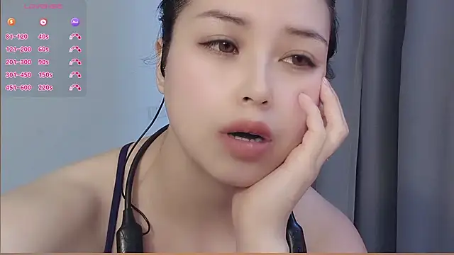 Lucky-xiuxiu online show from 02-11-26, 11:48