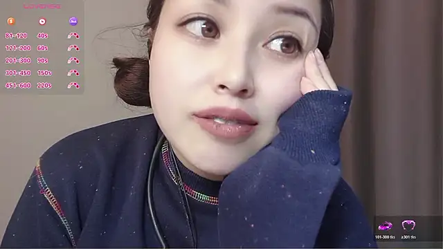 Lucky-xiuxiu online show from 02-03-26, 10:48