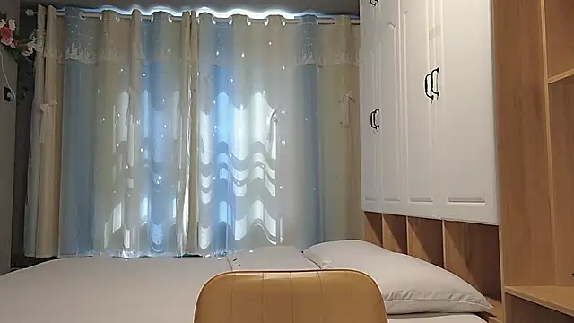 Lucky-xiuxiu online show from 03-20-25, 03:13