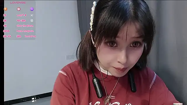 Lucky-xiuxiu online show from 10-11-25, 04:19