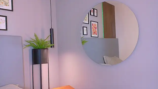 AbieHills online show from 03-27-26, 02:29