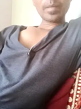 Snapshot of Abony_femboy chatting on 09-29-25, 06:53 Abony femboy online show from 09-29-25, 06:53