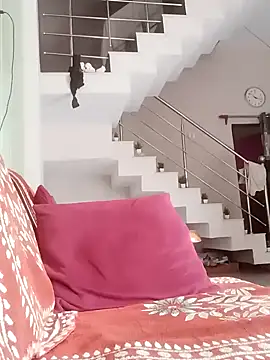 Snapshot of Abony_femboy chatting on 10-02-25, 04:38 Abony femboy online show from 10-02-25, 04:38