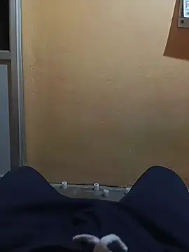 Snapshot of Kumar_2501 chatting on 10-29-25, 05:12 Kumar 2501 online show from 10-29-25, 05:12