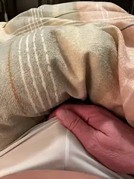 gamdschie49 online show from 03-20-25, 08:40