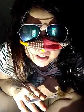 shreya1765 online show from 03-12-25, 06:43