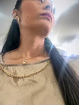 BELLA--26 online show from 11-29-25, 12:49