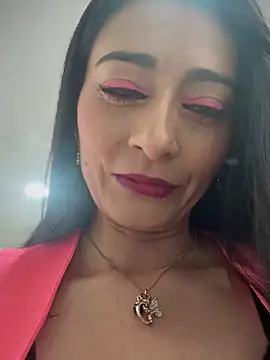 BELLA--26 online show from 12-18-25, 01:59