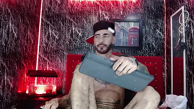 Lancelot Benwick online show from 01-24-25, 07:19