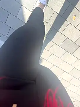 Mia-Fuchs online show from 10-02-25, 01:03