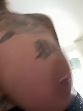 Mia-Fuchs online show from 03-11-25, 12:28