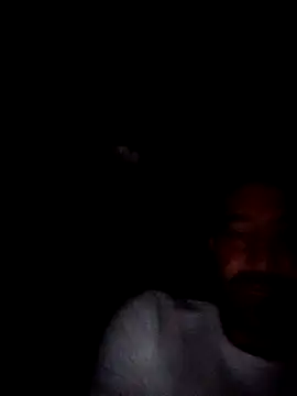 Snapshot of javierpasteur69 chatting on 10-29-25, 04:00 javierpasteur69 online show from 10-29-25, 04:00