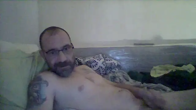 Snapshot of javierpasteur69 chatting on 03-08-25, 10:32 javierpasteur69 online show from 03-08-25, 10:32