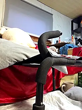 Snapshot of zasmin3 chatting on 10-26-25, 11:49 zasmin3 online show from 10-26-25, 11:49