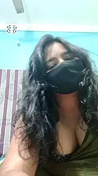 Snapshot of _MilkyBar chatting on 02-15-25, 08:23  MilkyBar online show from 02-15-25, 08:23