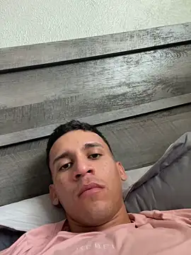 leisurelycriminal online show from 12-17-25, 06:02