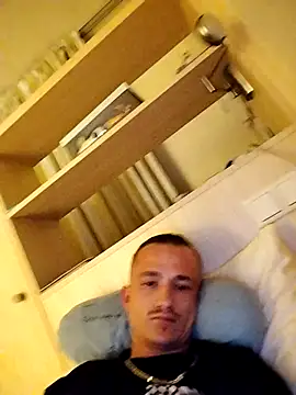 frankthefuck69 online show from 10-15-25, 06:38