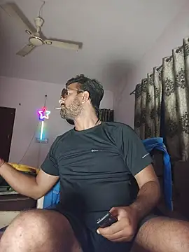 MAGNETICDADDY8 online show from 11-12-25, 05:06