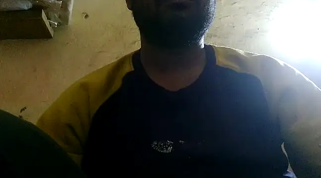 karishma736 online show from 03-16-25, 05:47