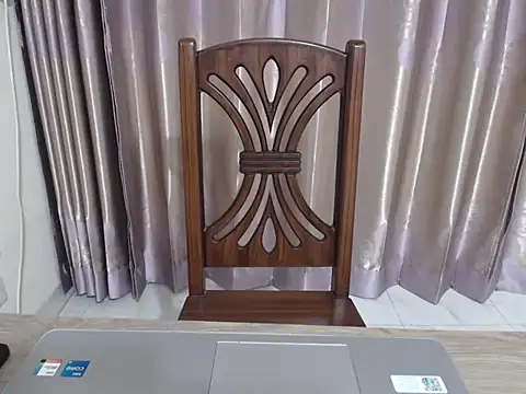 Elena-Cruz online show from 01-31-25, 03:33