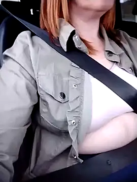 JinjaJess online show from 02-16-25, 04:32