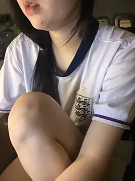 michikami18 online show from 01-07-25, 07:42