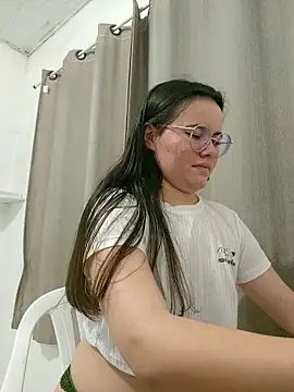 camillebr online show from 10-05-25, 11:17