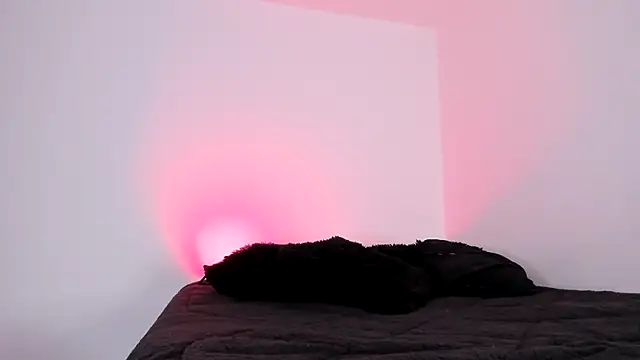 Laurensmith9 online show from 03-18-25, 12:28