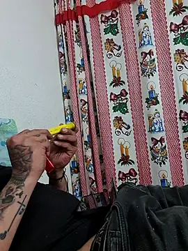 Snapshot of VDorseJHill6 chatting on 02-05-26, 08:32 VDorseJHill6 online show from 02-05-26, 08:32