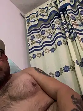 Snapshot of VDorseJHill6 chatting on 11-23-25, 07:51 VDorseJHill6 online show from 11-23-25, 07:51