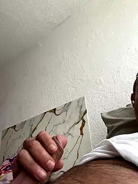 Snapshot of VDorseJHill6 chatting on 09-26-25, 02:57 VDorseJHill6 online show from 09-26-25, 02:57