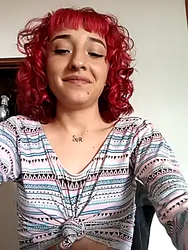 Snapshot of NickiYoung chatting on 06-19-26, 05:52 NickiYoung online show from 06-19-26, 05:52