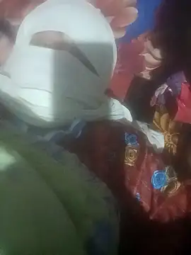 YourHotRandi online show from 01-04-25, 06:51