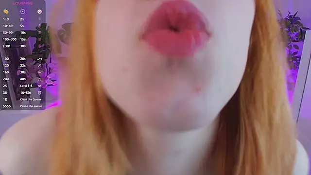 Mikka Blush online show from 02-28-25, 04:10