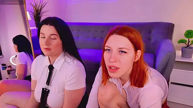 Mikka Blush online show from 11-28-25, 11:38