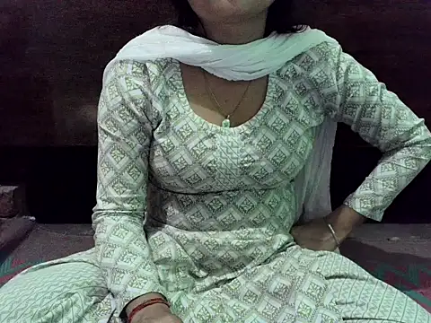 SIYA MAVI online show from 03-24-26, 08:36