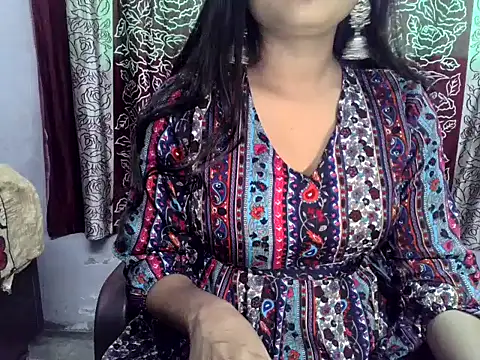 SIYA MAVI online show from 12-01-25, 04:02