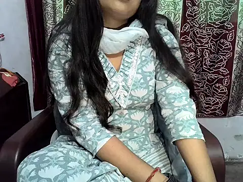 SIYA MAVI online show from 03-15-26, 04:52