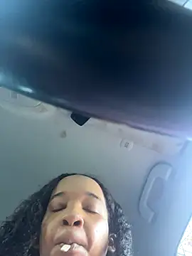 lunalustycumslut online show from 11-16-25, 09:41