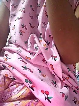 124pakhi online show from 10-10-25, 08:26