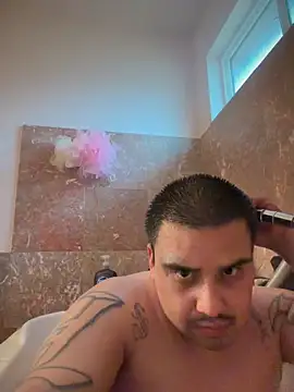 Snapshot of LA_cloudzzpnp chatting on 02-16-26, 08:40 LA cloudzzpnp online show from 02-16-26, 08:40