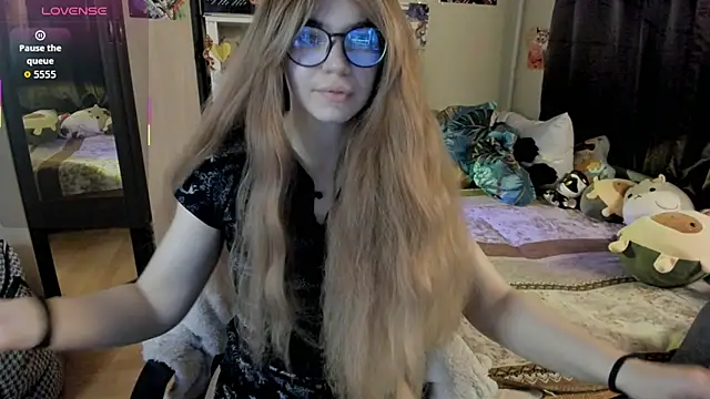 alexiamaleax online show from 04-06-26, 02:07